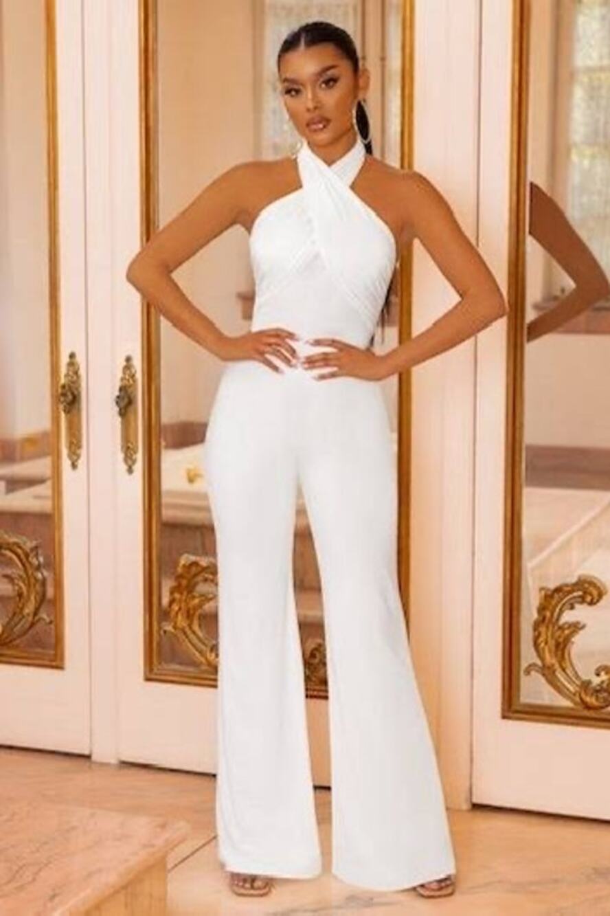 NWT Club L Goddess Halter Neck Flare Leg Jumpsuit Womens US 8 White Sleeveless